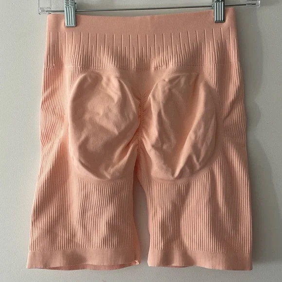NWT Oh Polly Bo+Tee Peach Workout Set - Picture 7 of 9
